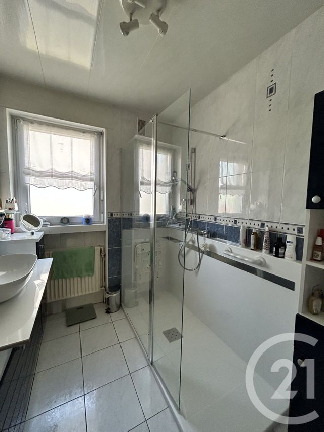 maison à vendre - 7 pièces - 140.75 m2 - DISTROFF - 57 - LORRAINE - Century 21 Immogestion